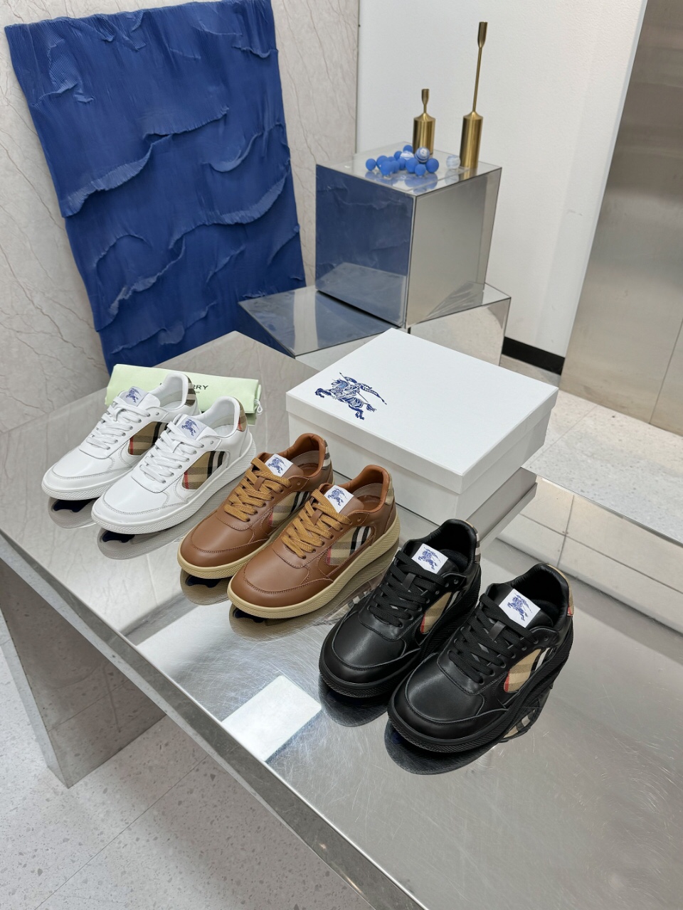 Burberry Terrace Check  Sneakers - Image 1