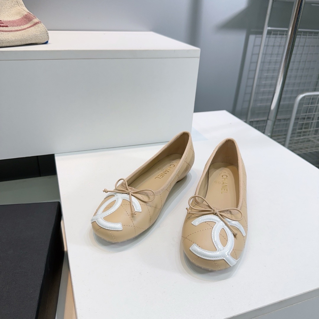 Chanel Summer Bow Shoes - Image 3