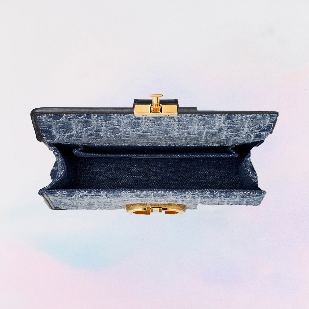 DIOR Oblique 30 Montaigne Flap Denim Bag - Image 4