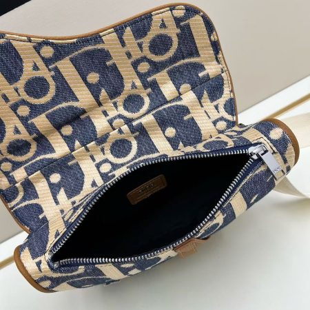 Dior Saddle Bag - Image 7