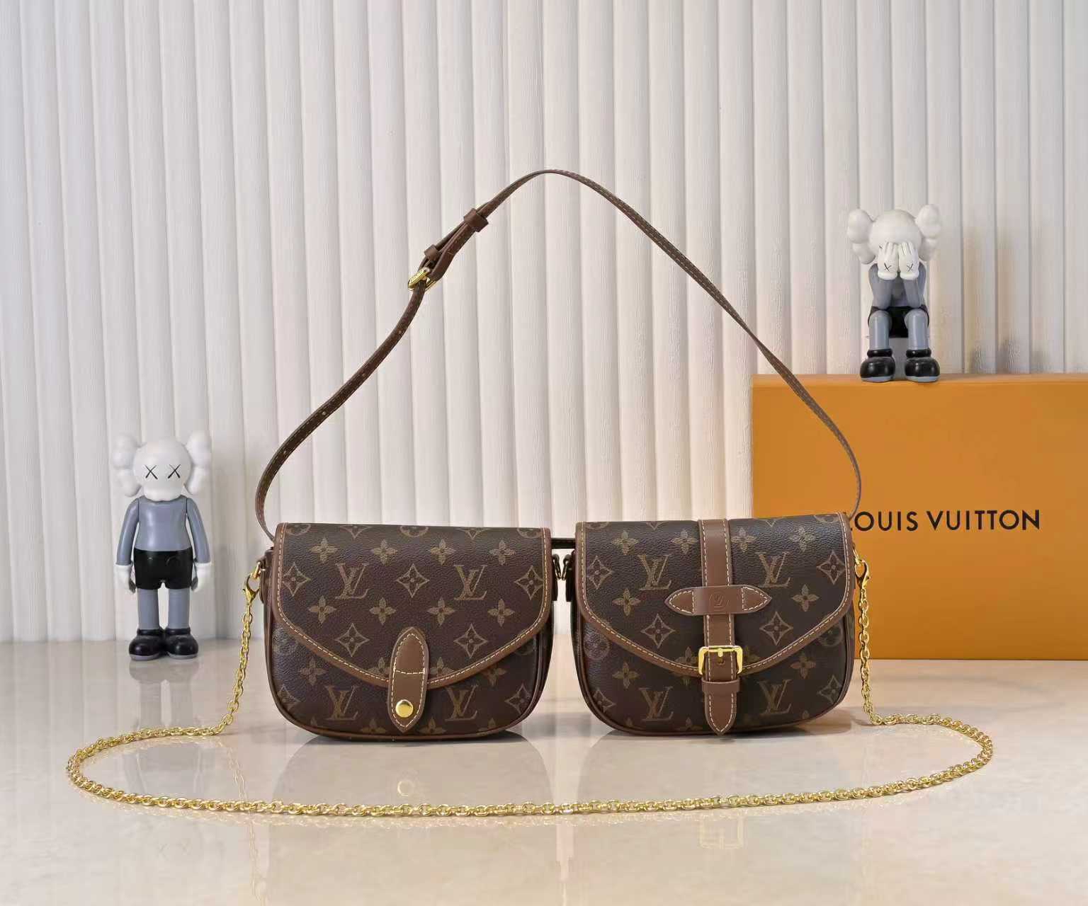 LV Duo BB Monogram - Handbags - Image 1