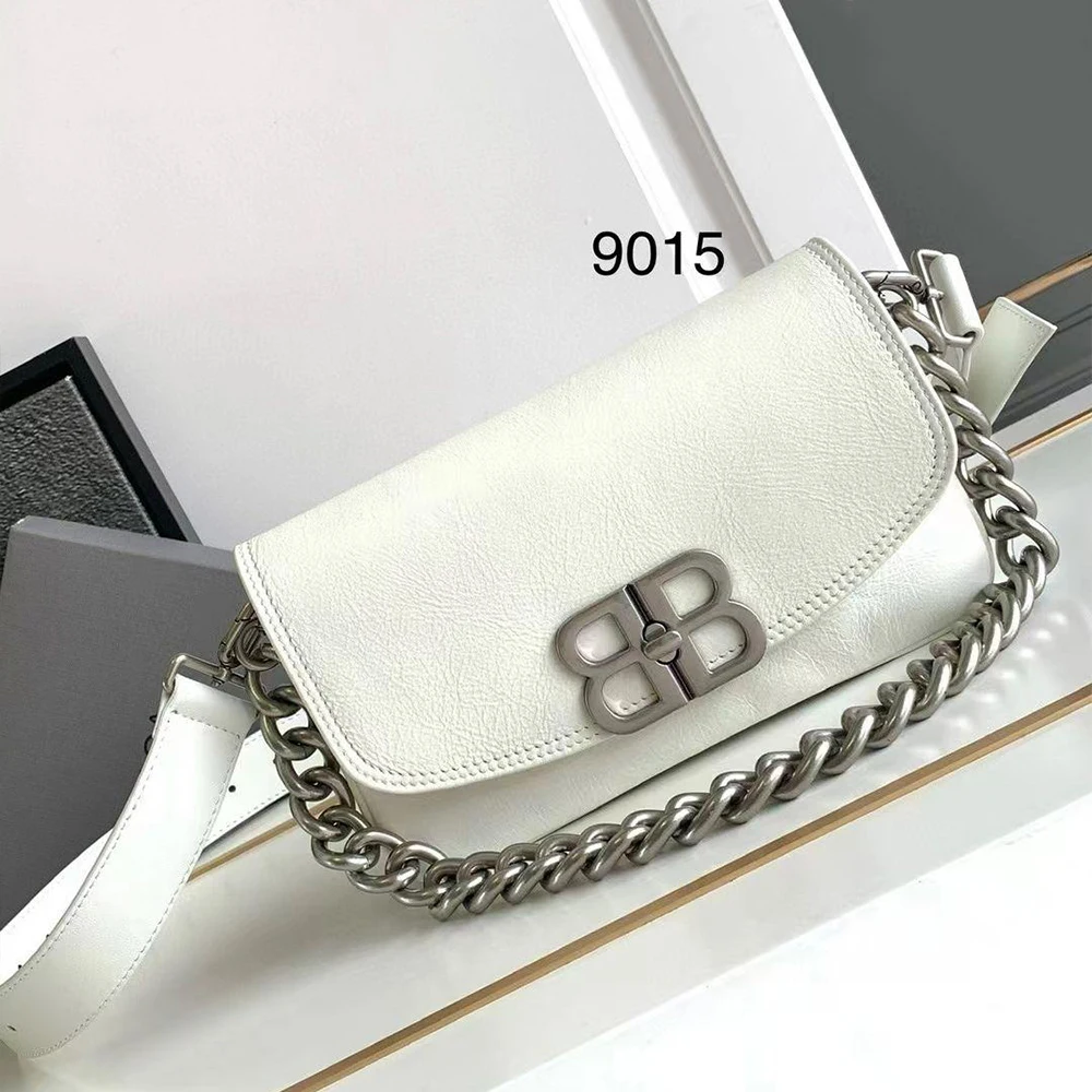 Balenciaga Soft Flap Bag - Image 6