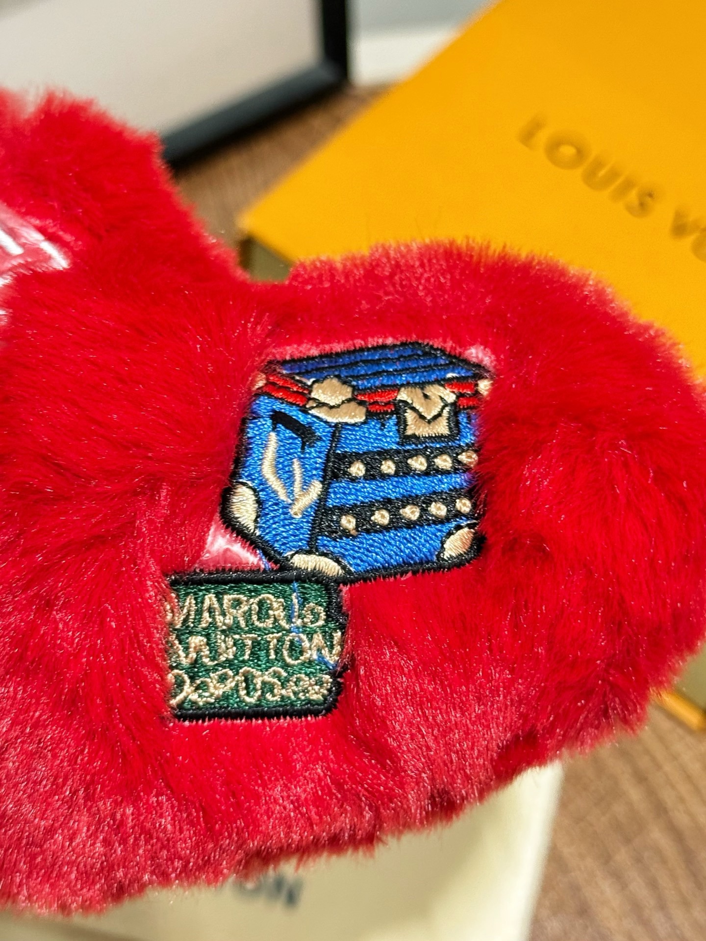 LV Lucky Heart Bag Charm - Image 6