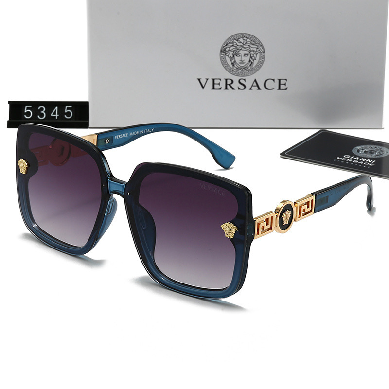 Versace Fashionable Sunglasses - Image 6