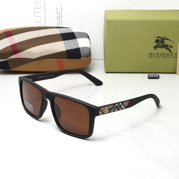Burberry Fashionable Sunglasses