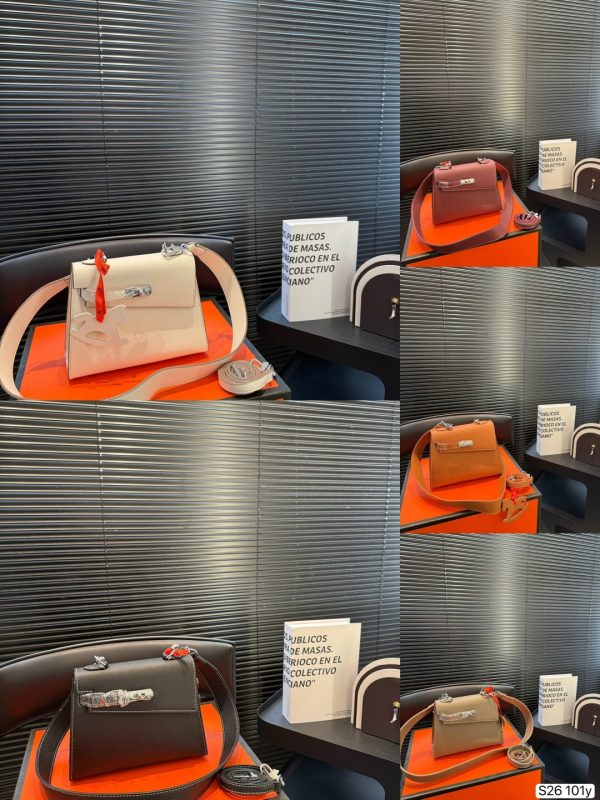 Hermès Kelly Milkshake White with Silver Hardware