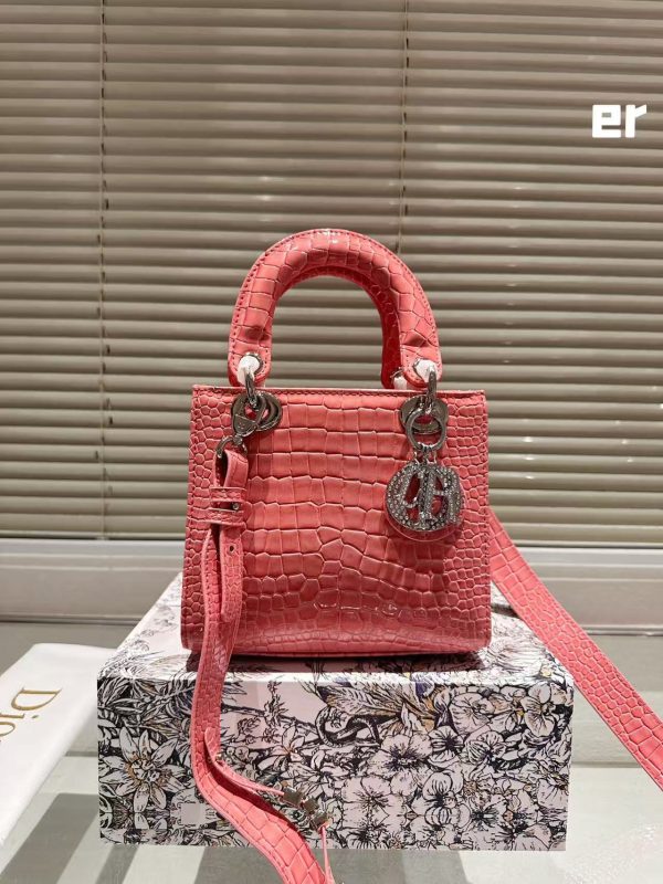 DIOR Lady Dior Diamond Buckle Bag