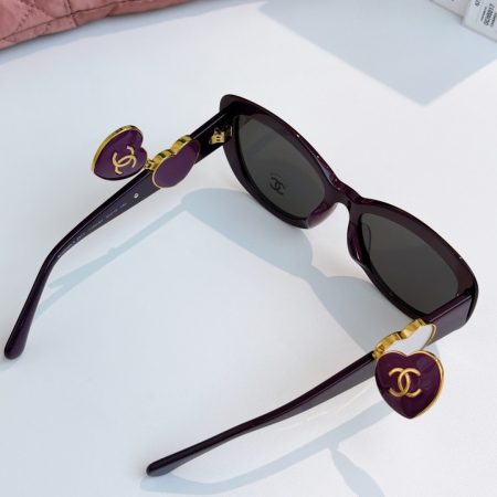 Chanel Fashionable Sunglasses Top Quality - Image 8