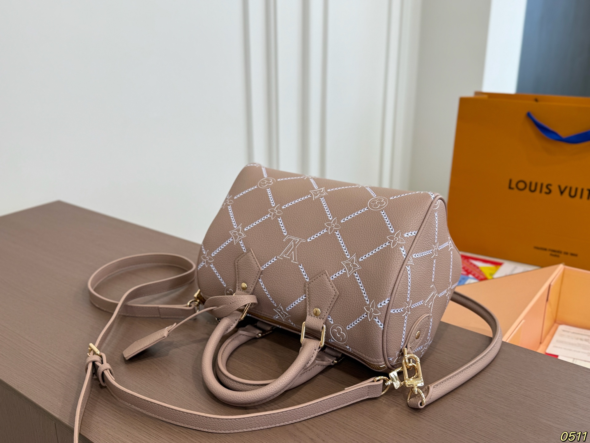 LV Speedy Soft 25 Pillow Case - Image 7
