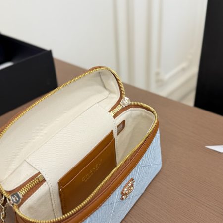 Chanel Cosmetic Bag - Image 10