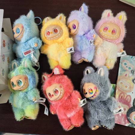 Labubu toy - Image 2