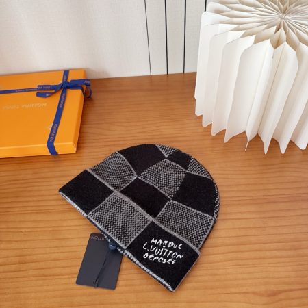 LV Damier Heritage Beanie Black - Image 7