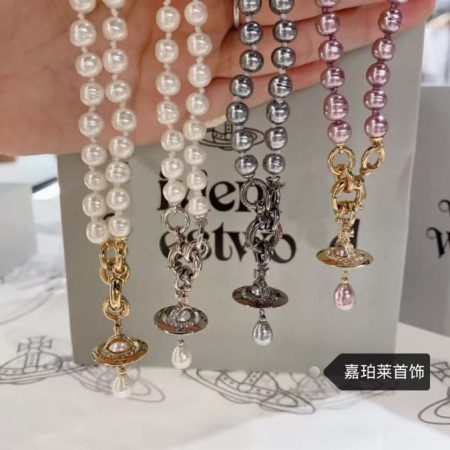 Baroque Pearl Necklace