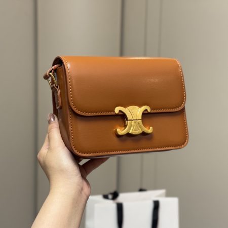 Celine Medium Triomphe Bag - Image 3
