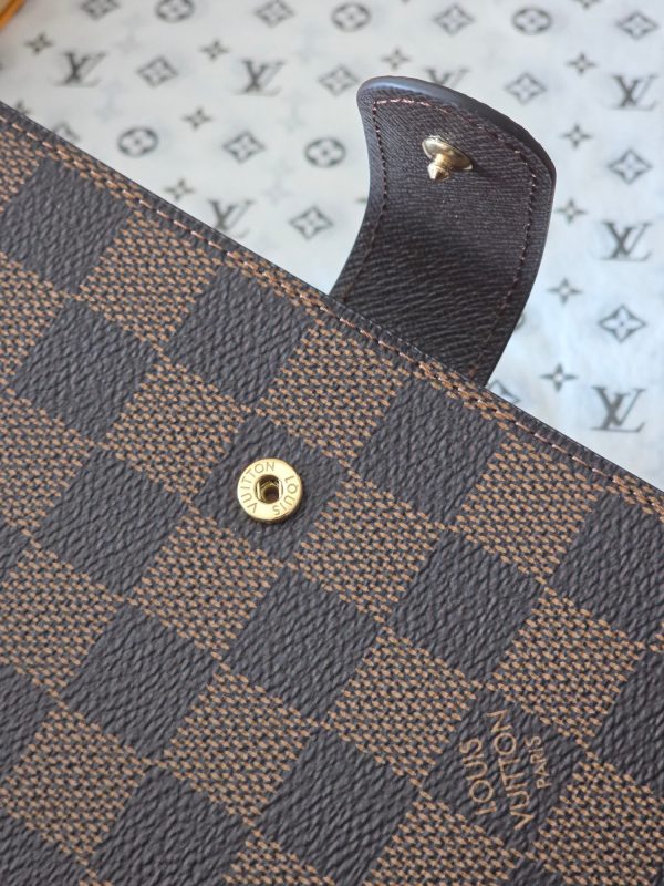 LV Notebooks