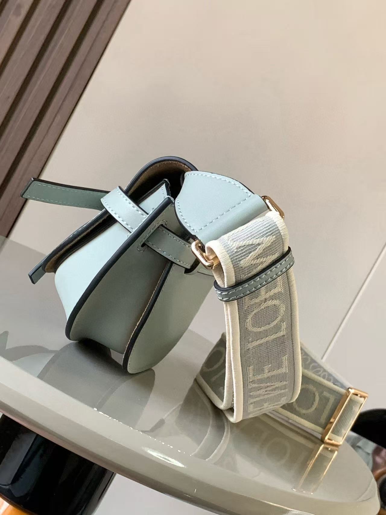 Loewe Gate Duel - Image 2