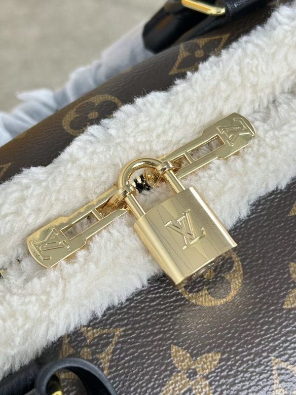 LV Speedy Soft Teddy 30 Bag