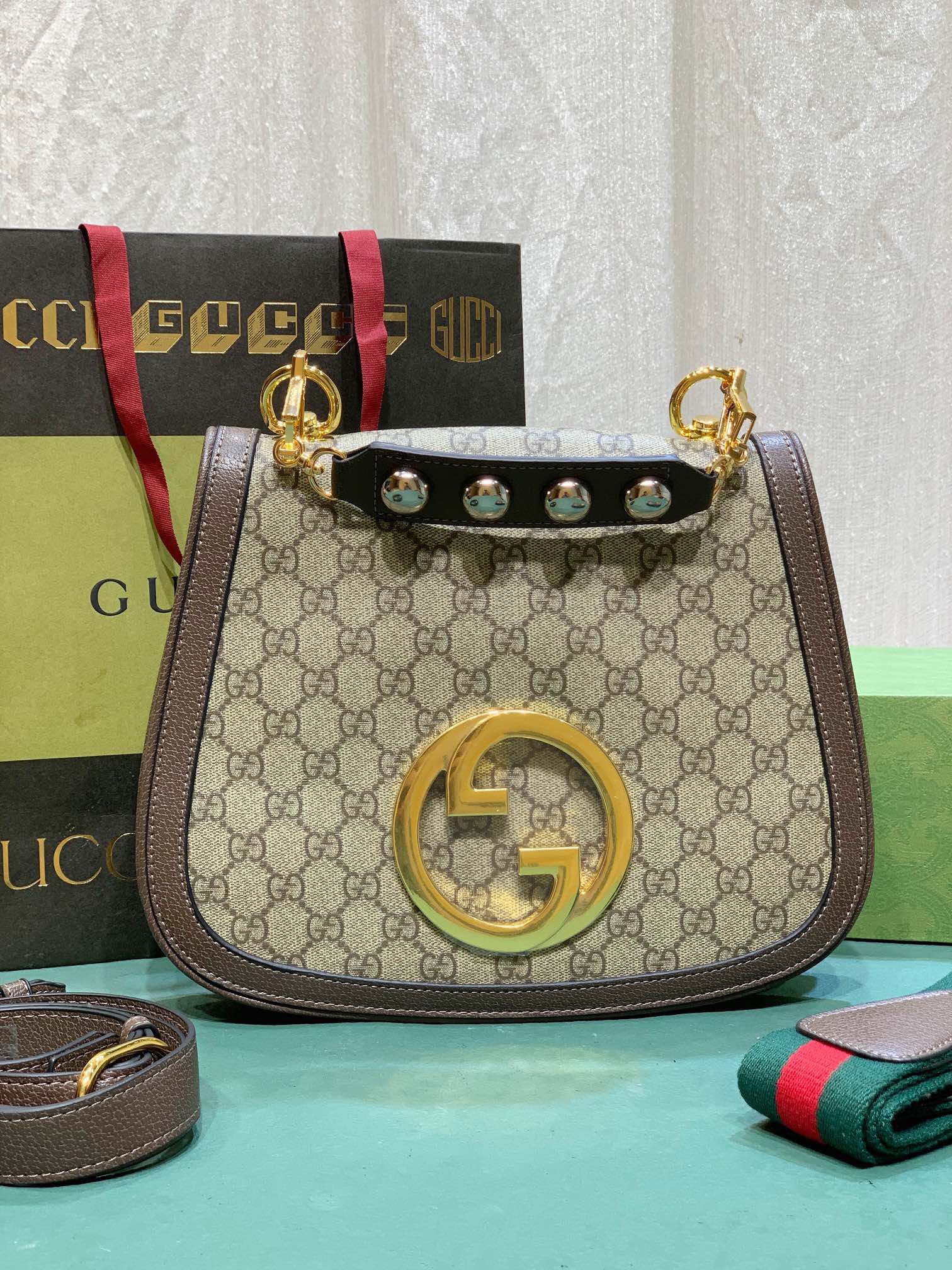 Gucci Blondie Medium Top Handle Bag - Image 2
