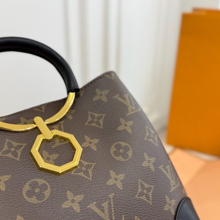 LV Handbag - Image 6