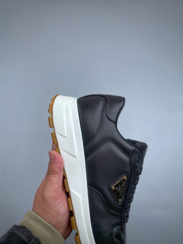 Prada Men Shoes Top Quality