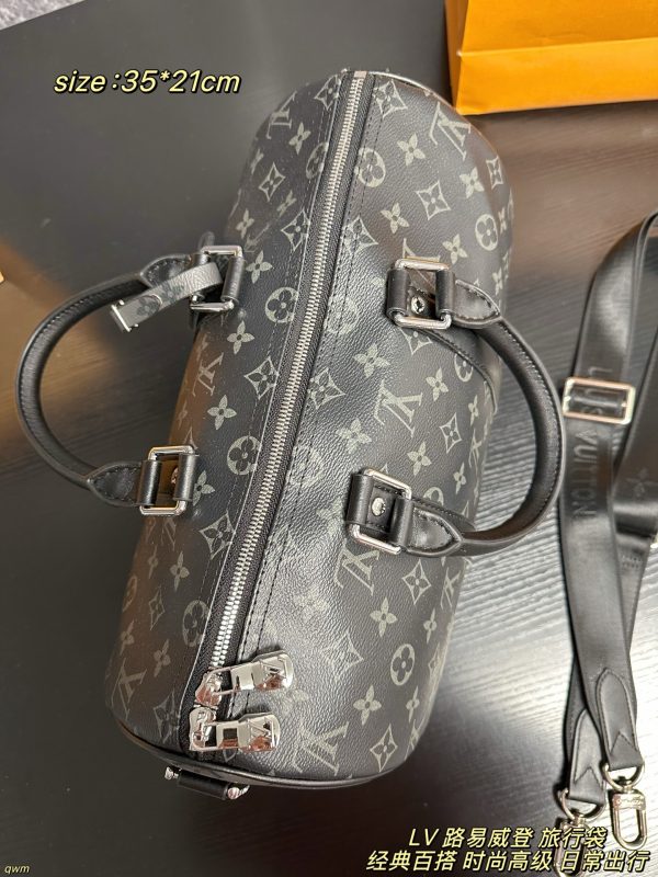 LV Keepall Bandoulière 35 Monogram Eclipse Bag