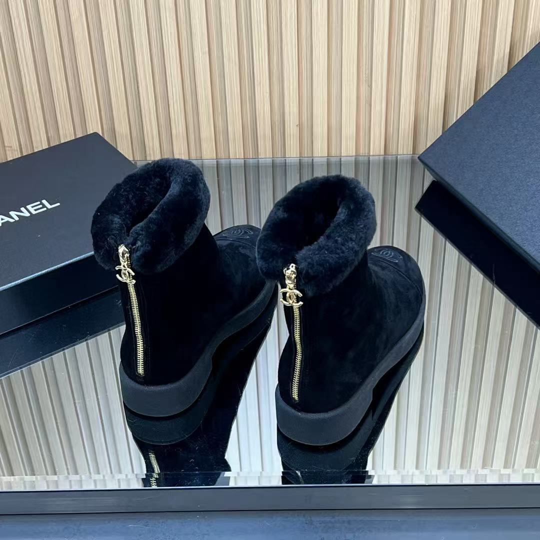 Chanel Fur Boots Black - Image 5