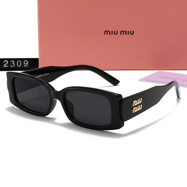 Miu Miu Fashionable Sunglasses