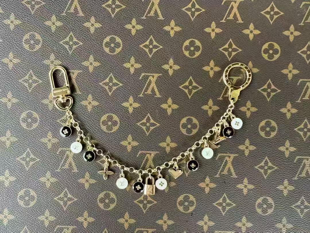 LV Bagchain Keychain - Image 2