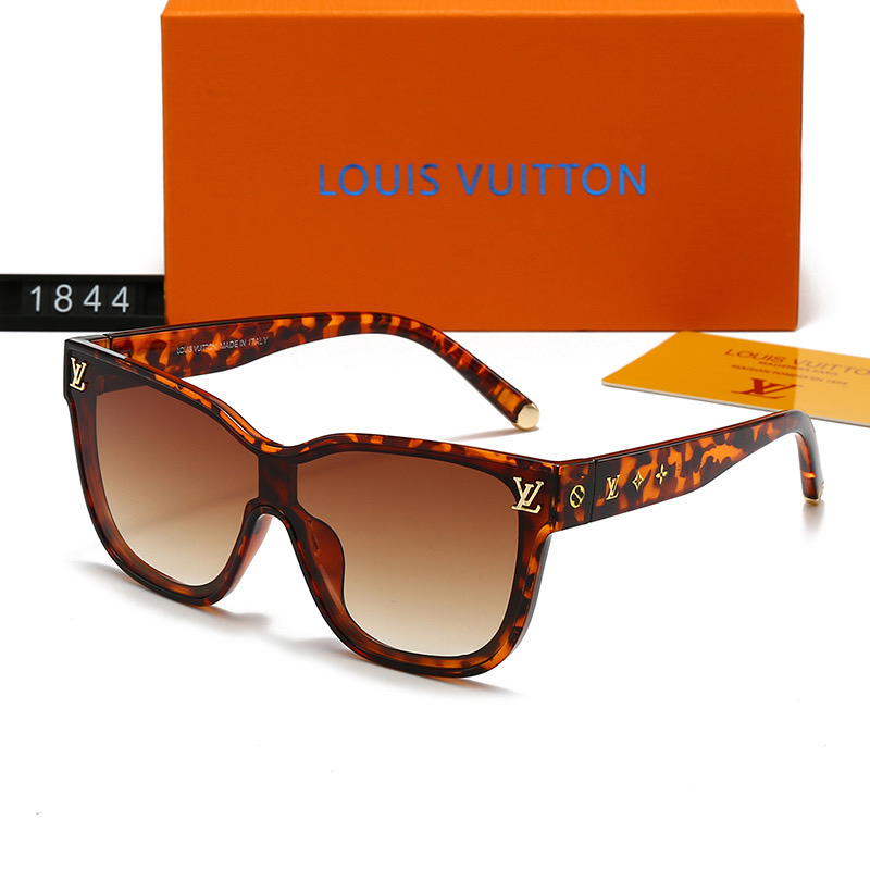 LV Shadow Sqaure Sunglasses - Image 5