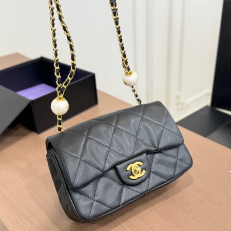 Chanel Pearl Large Mini Quilto Bag - Image 9