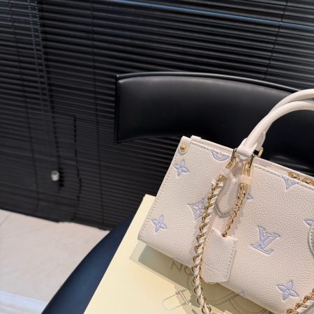 LV OnTheGo East West Bag - Image 5