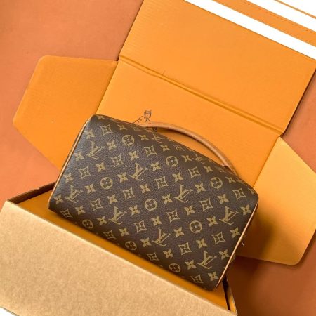 LV Speedy Soft 30 Bag Top Quality - Image 4