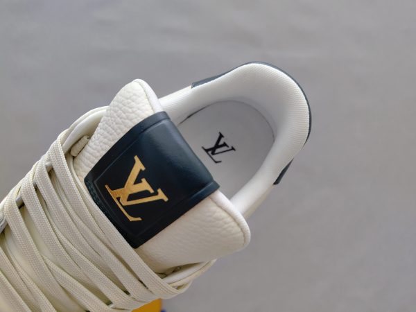 LV Men Trainer Sneakers Top Quality