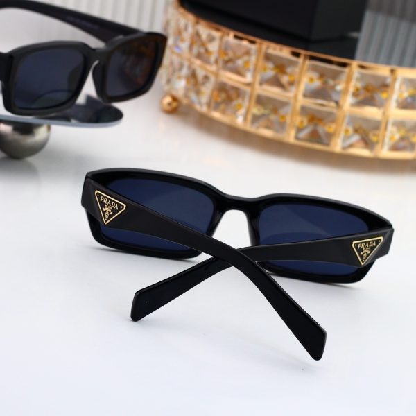 Prada Fashionable Sunglasses