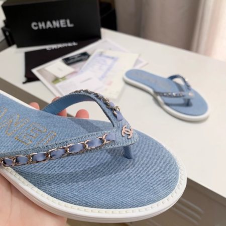 Chanel Coco Mark Thong Sandals - Image 7
