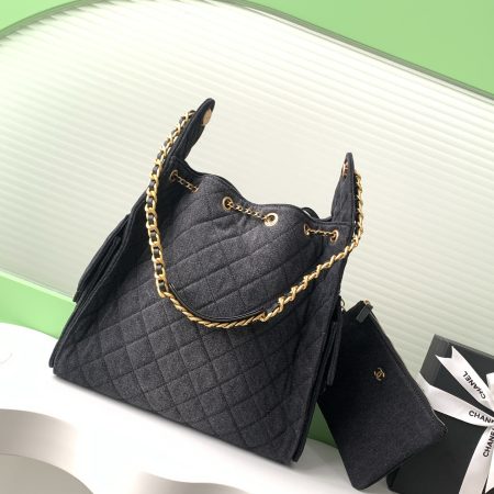 Chanel 25P Hobo Medium Handbag Denim & Gold-Tone Metal - Image 4