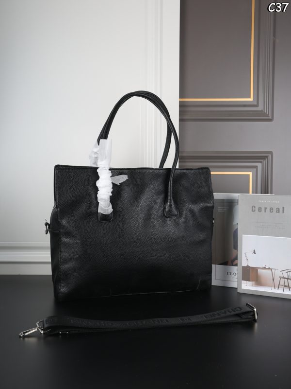 Chanel Tote Bag