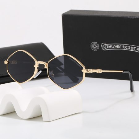 Chrome Hearts Fashionable Sunglasses - Image 6