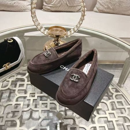 Chanel Loafers in Brown Suede - Image 6