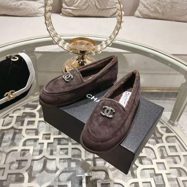 Chanel Loafers in Brown Suede