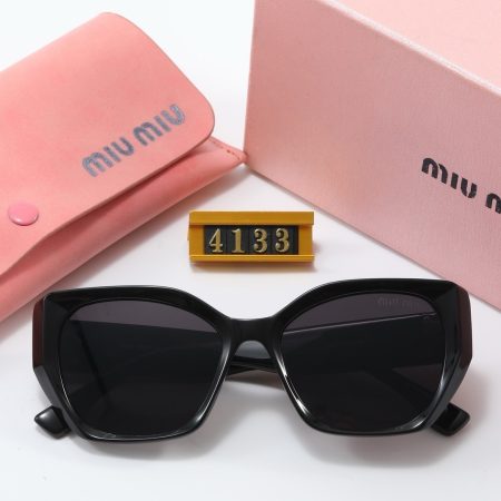 Miu Miu Fashionable Sunglasses - Image 8