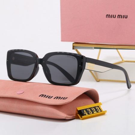 Miu Miu Fashionable Sunglasses - Image 2