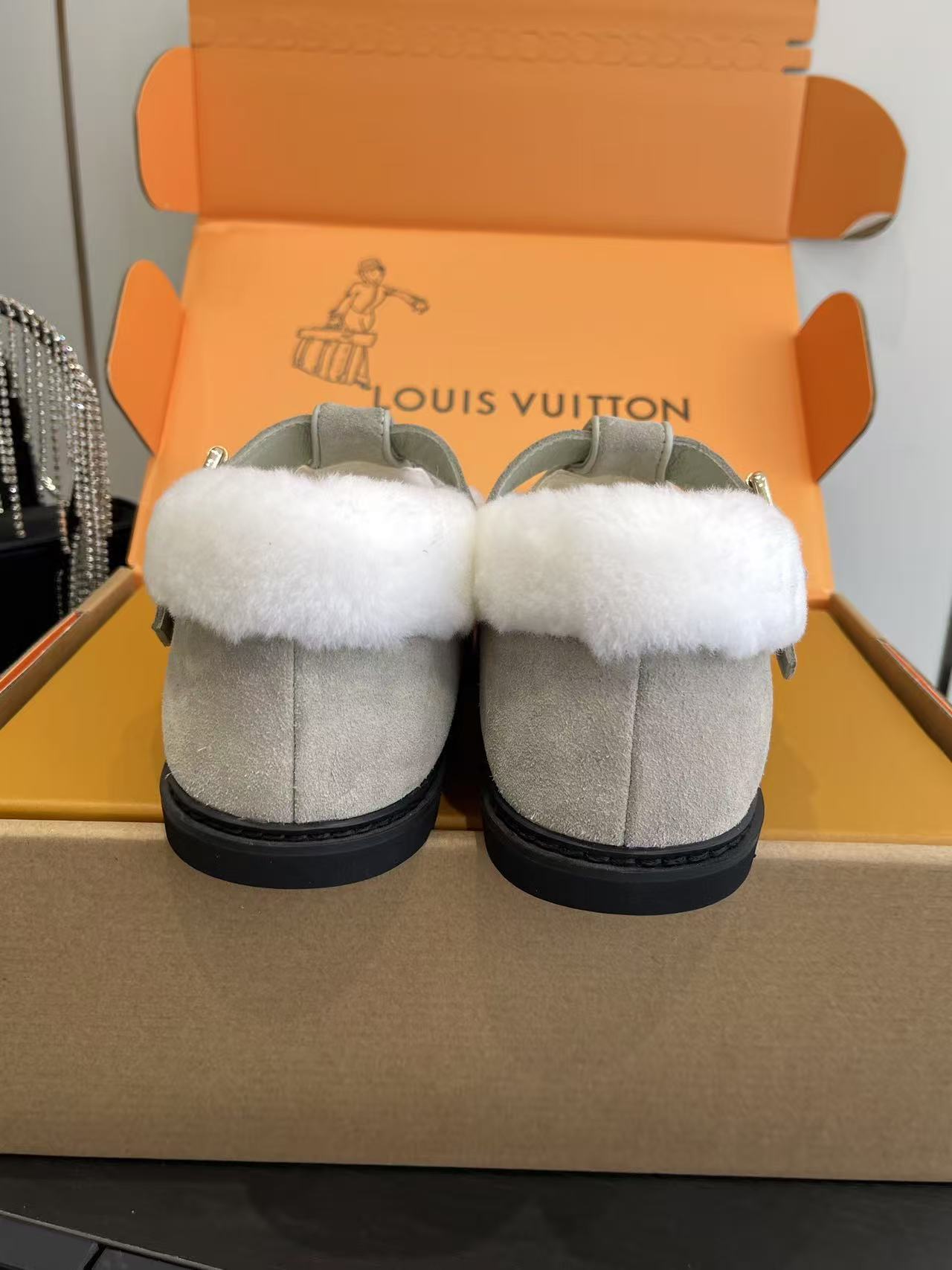 LV X Grace Coddington Catogram Colorado Comfort Sandals 1 - Image 4