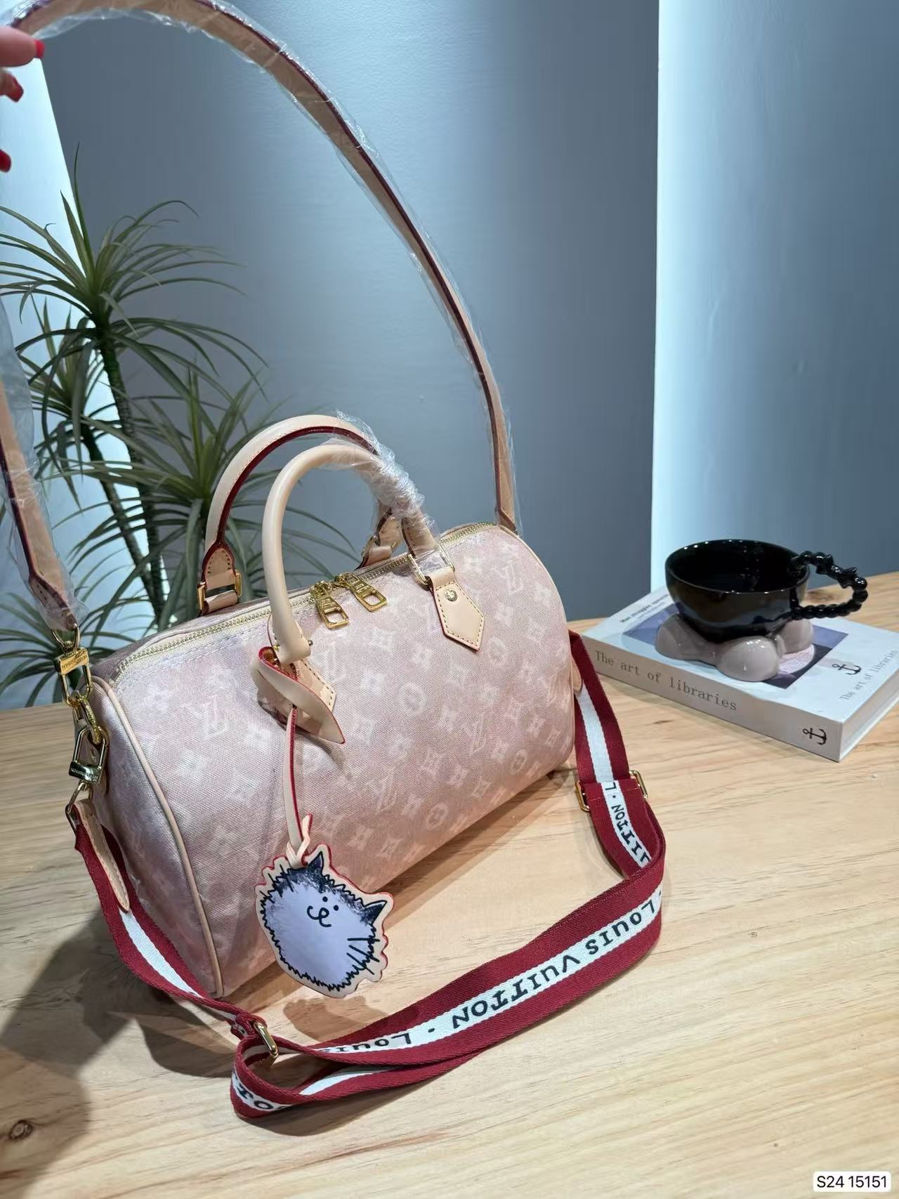 LV Grace Coddington Collaboration Pillow Bag - Image 1