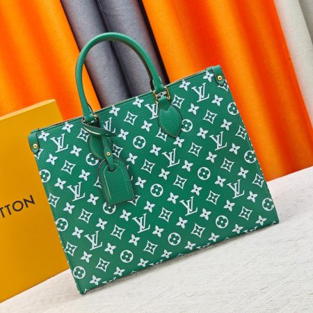 LV Green & White Monogram OnTheGo PM Bag - Image 2