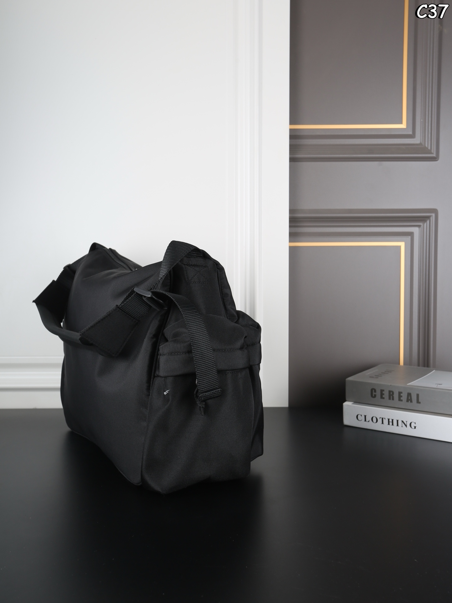 Balenciaga Explorer Multipocket Weekender Medium Bag - Image 2
