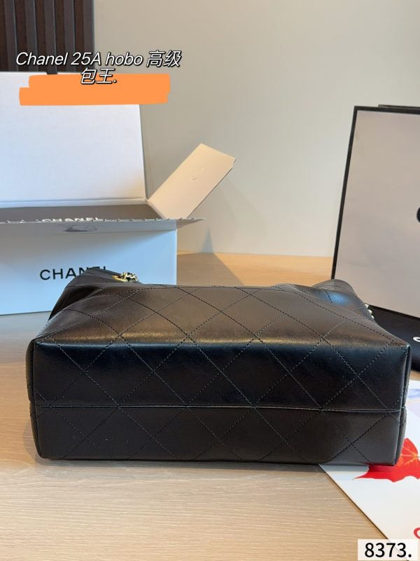Chanel 25A Hobo Bag