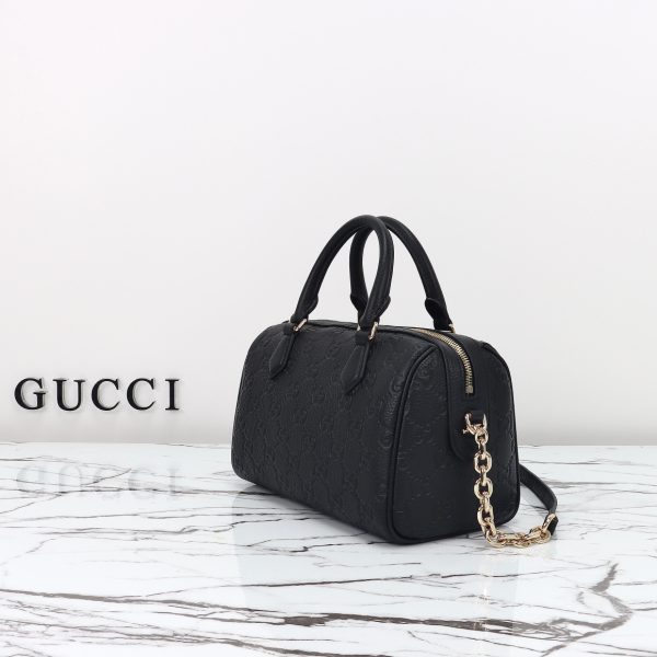 Gucci GG Emblem Medium Boston Black