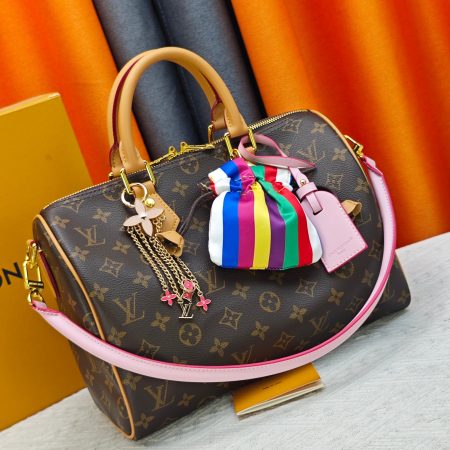 LV Speedy 30 Bag - Image 3