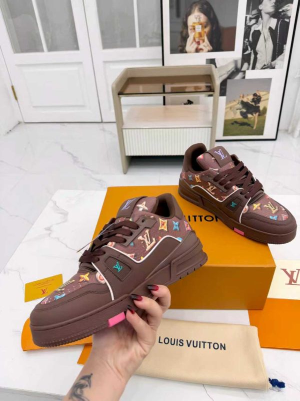 LV Trainer Sneakers Top Quality